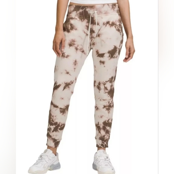 lululemon athletica Pants - Lululemon Warm Down Jogger Pants Earth Dye Clay Size 12 NWT